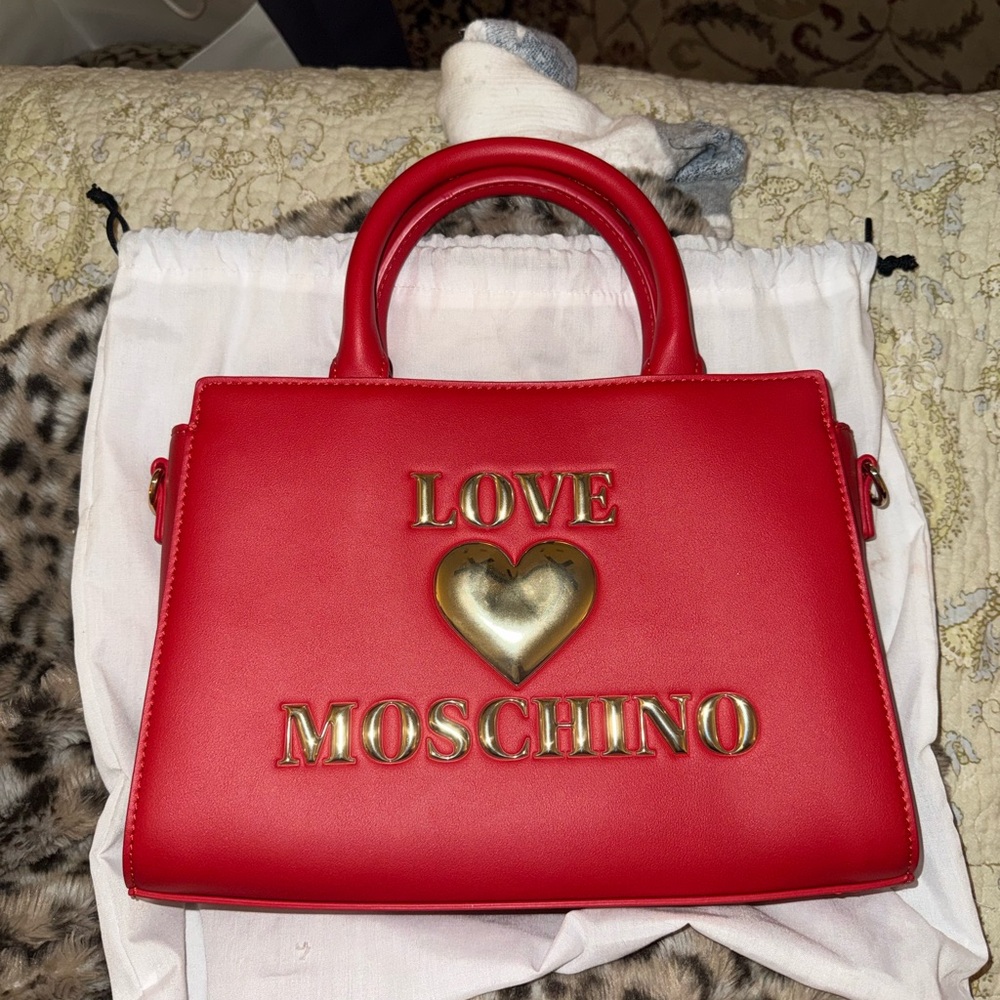 Love Moschino Red Satchel with Gold Heart Logo - Picture 8 of 11